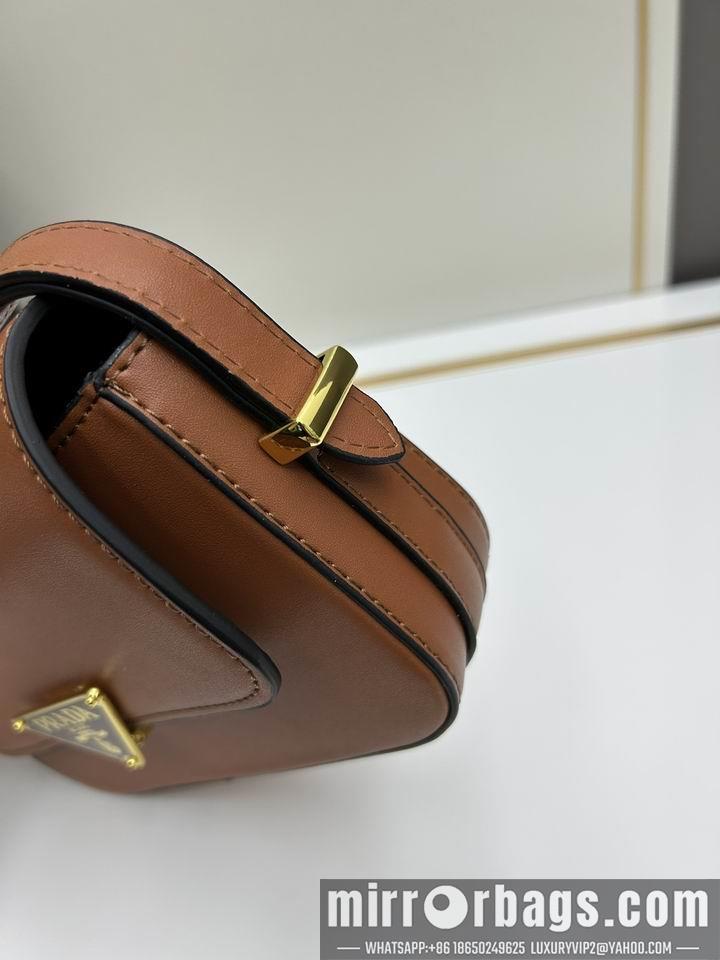 Prada Bags Prada 813 21.5x13x5cm jj2