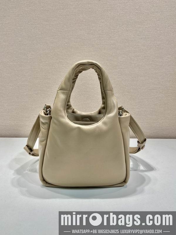 Prada Bags Prada 1BA359 18x15.5x10cm AP