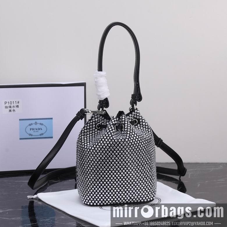 Prada Bags 1011 16X21X10cm XM 4colour