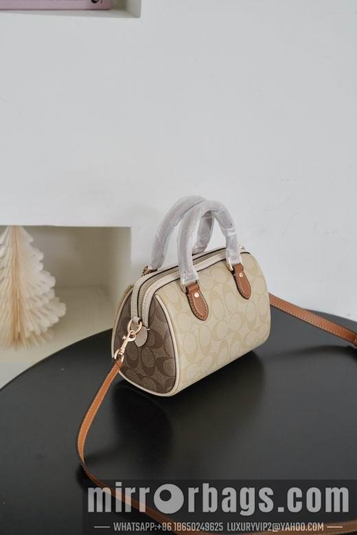Coach Bags 041405 AZ 4