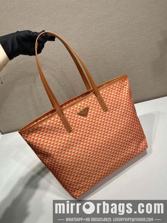 Prada Bags Prada 1BD552 33x29x14cm AP3