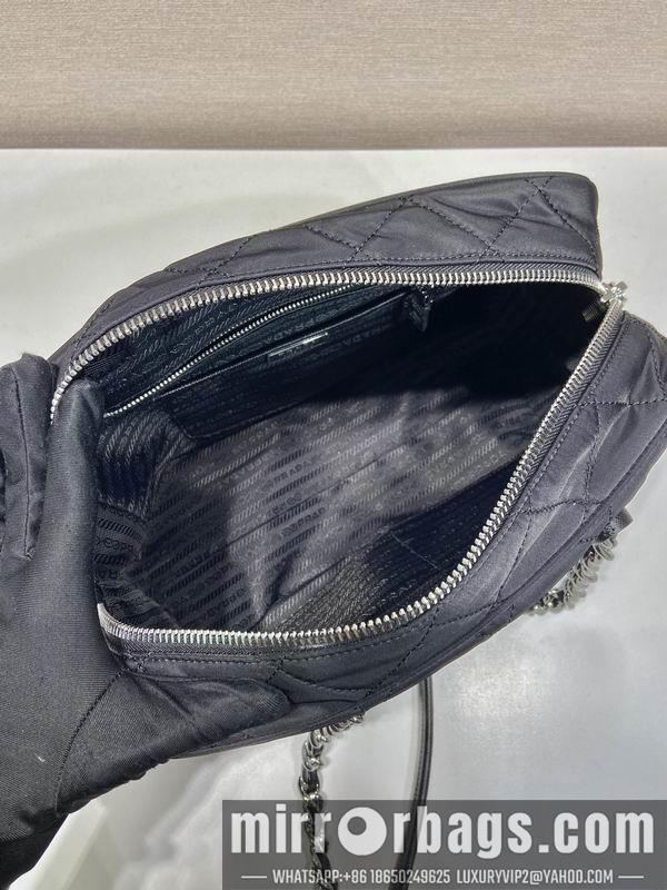 Prada Bags Prada 1BD641 30x21x11cm AP