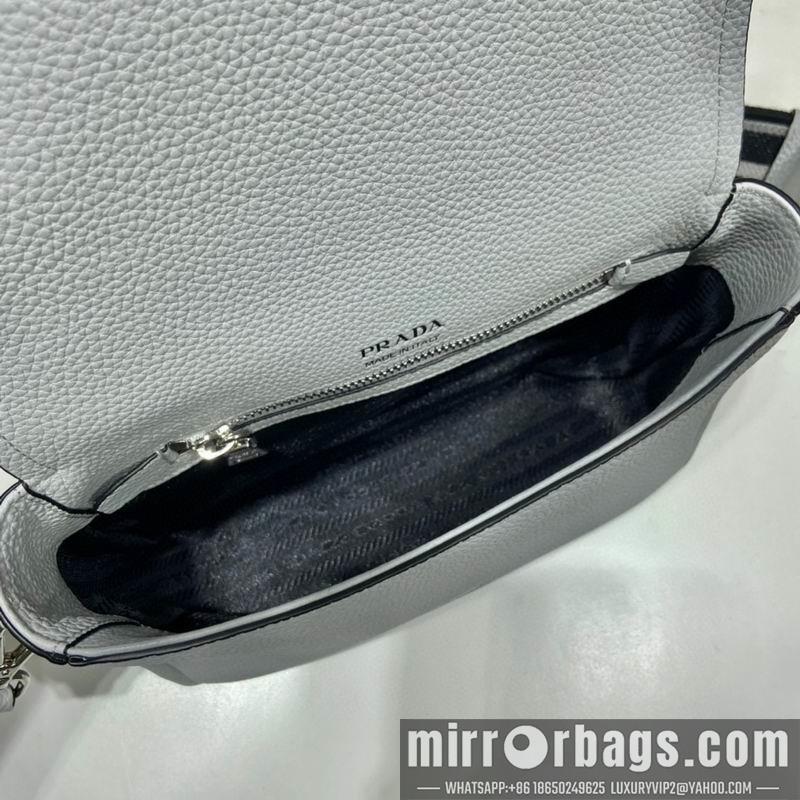 Prada Bags 1BD314 22X14X8cm Ap
