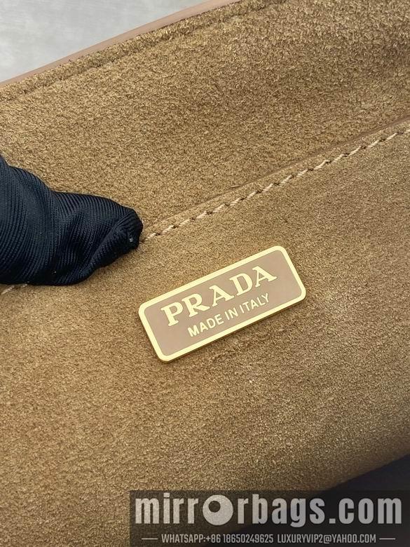 Prada Bags 1BE078 17X18.5X10.5cm WP