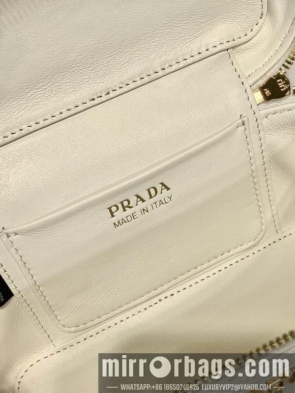 Prada Bags Prada 1BH202 18x11.5x7.5cm AP
