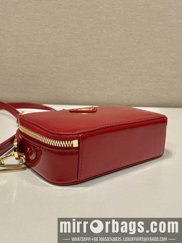 Prada Bags Prada 1BH206 17.5x10.5x4.5cm AP