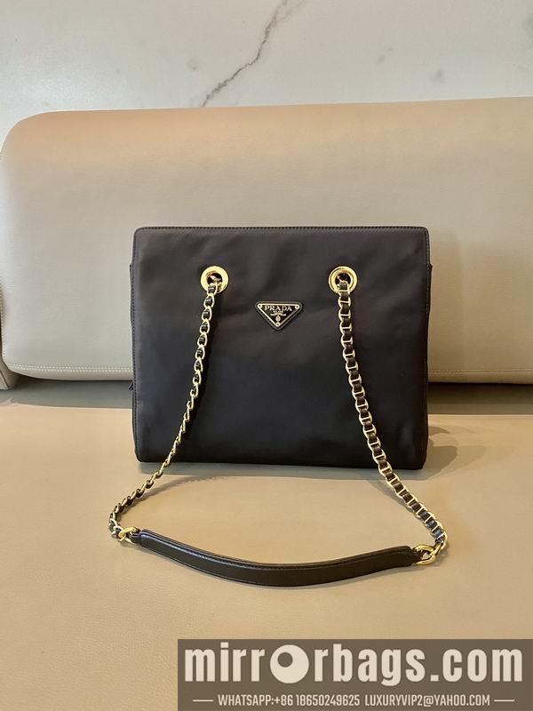 Prada Bags Vintage 1BD631 30x26x6cm ap 57
