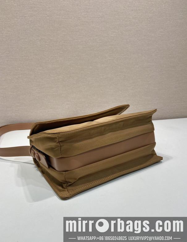 Prada Bags Prada 1BD258 23.5x18x11cm AP1