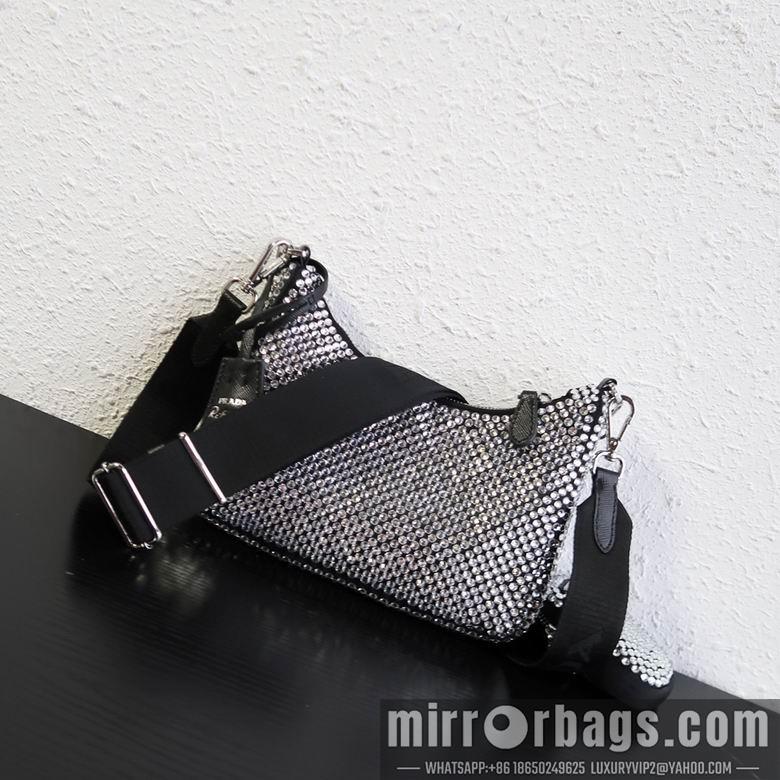 Prada Bags 1BH204 22X18X6.5cm XM