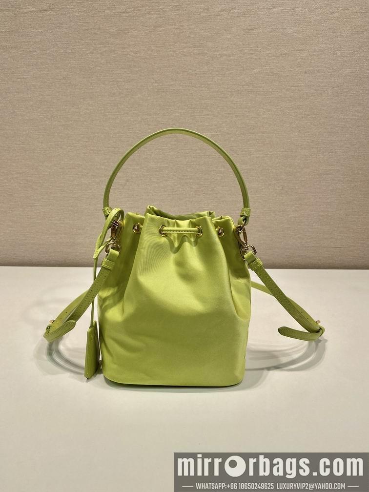 Prada Bags Prada 1BE067 15.5x19.5x10cm AP.