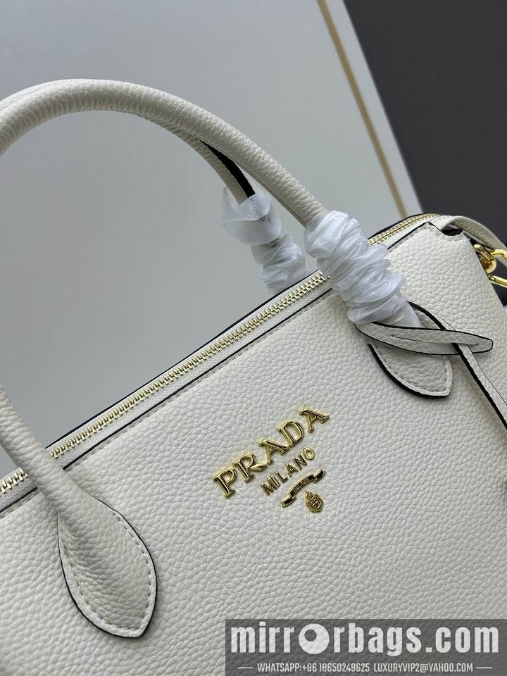 Prada Bags Prada 1BA157 31x23x14cm jj2