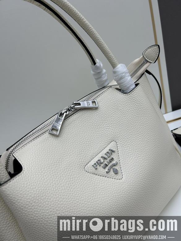 Prada Bags Prada 66206 32x26x13cm jj1