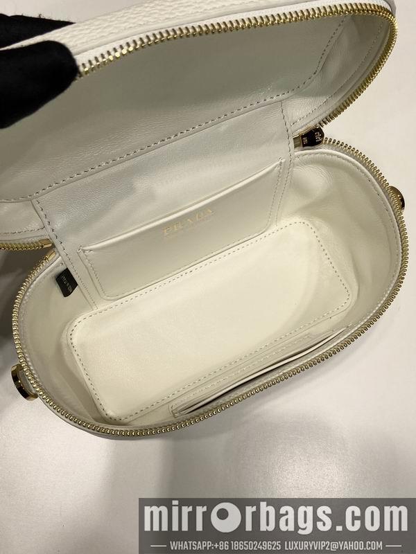Prada Bags Prada 1BH202 18x11.5x7.5cm AP