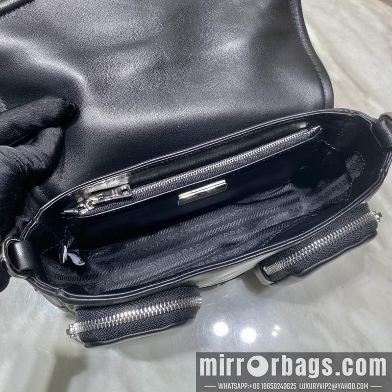 Prada Bags Re-Nylon 1BD295 23x12.5x5.5cm ap 24