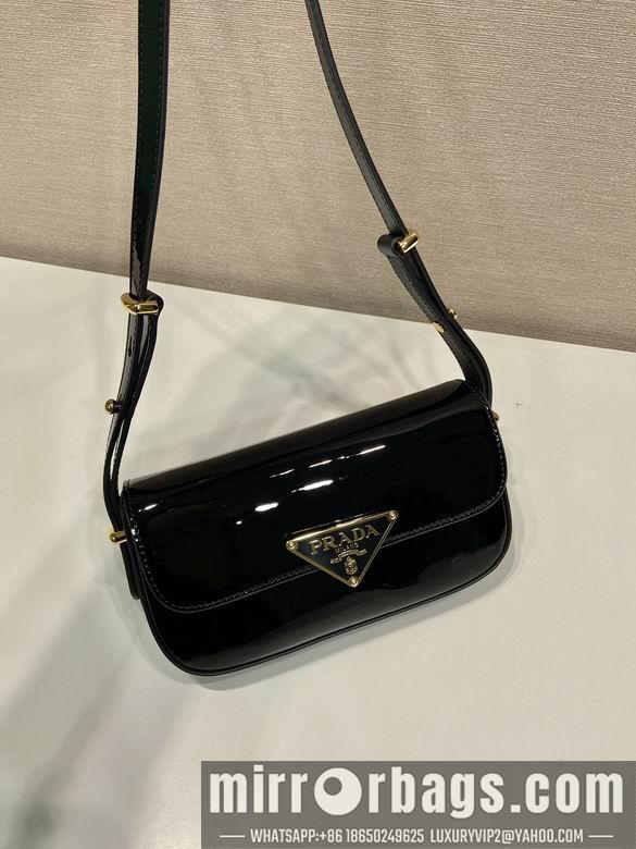 Prada Bags Prada 1BD339漆20.5x10.5x4cm AP