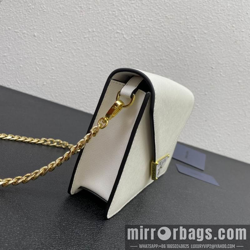 Prada Bags 1BD318 21.5X14X4cm CN