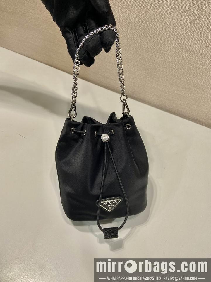 Prada Bags Prada 1BH612 12x14.5x7.5cm AP
