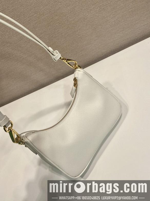 Prada Bags Prada 1BC204 22x18x6cm AP