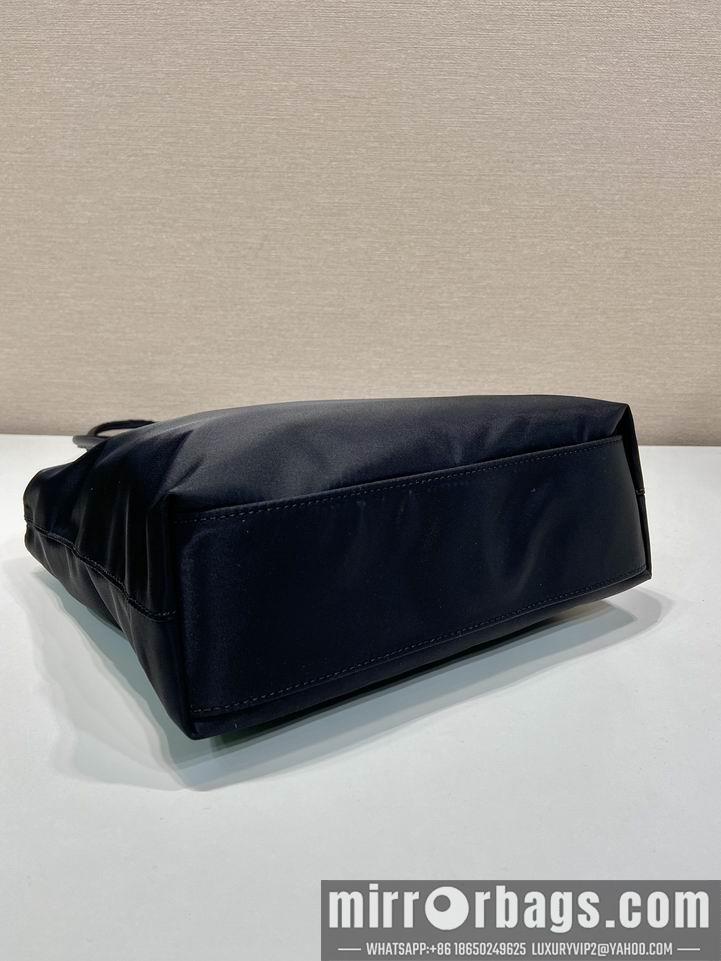 Prada Bags Prada B6247 25x24x7cm AP
