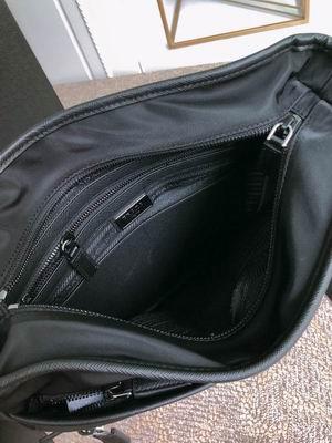 Prada Bags Re-Nylon Saffiano 2VH953 31x30x6cm ap 21