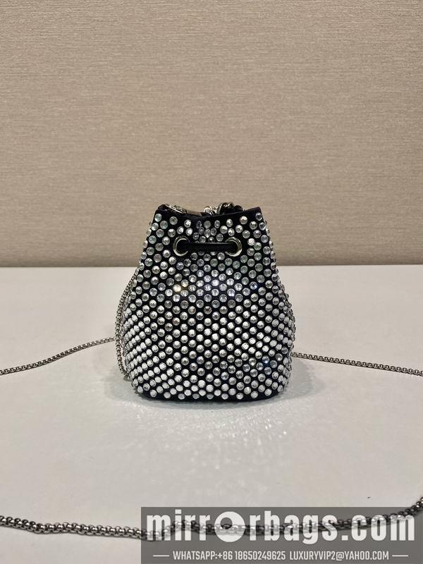 Prada Bags Prada 1NR016 10x12x7cm AP