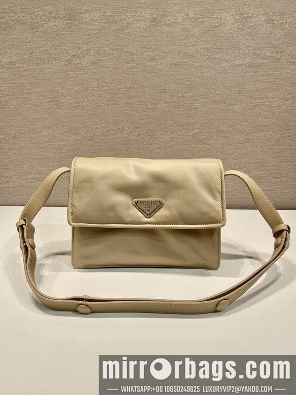 Prada Bags Prada 1BD258 23.5x18x11cm AP2色