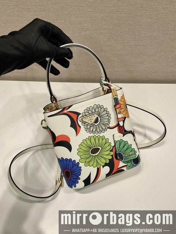 Prada Bags Prada 1BA217花卉17x18x10.5cm AP