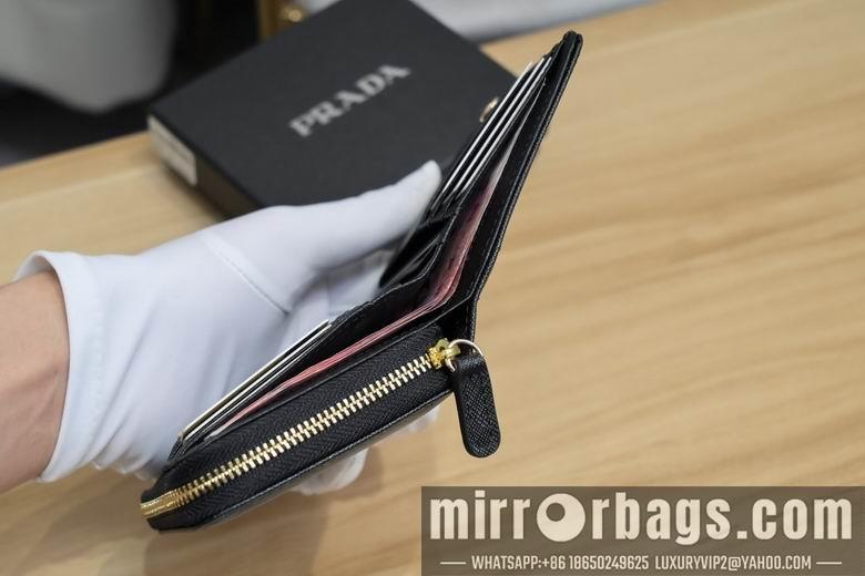 Prada Bags 6031 YG-3