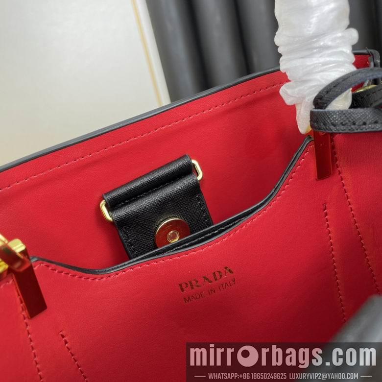 Prada Bags WW1BA213黑 23X13X22