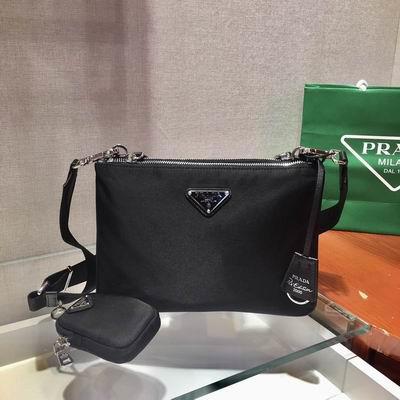 Prada Bags Re-Nylon 1BH012 25x18x4cm ap 25