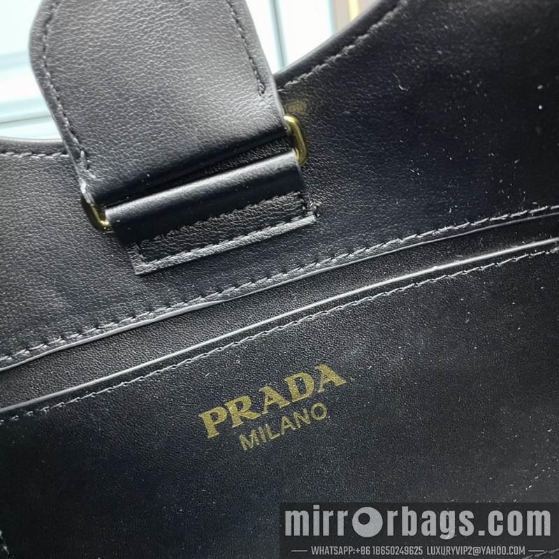 Prada Bags Prada Cleo 27x19x5cm ww2色
