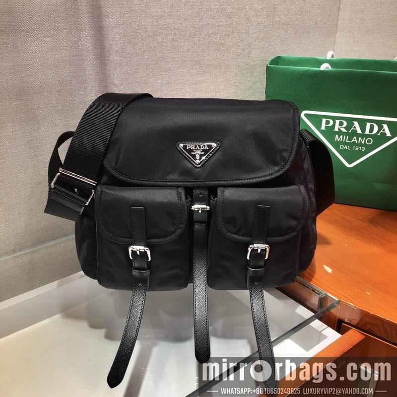 Prada Bags Re-Nylon 1BD225 30x30x12cm ap