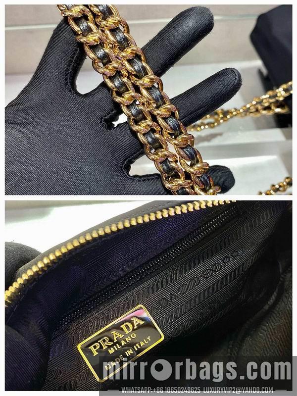 Prada Bags Vintage 1BD621 30x24x6cm ap 54
