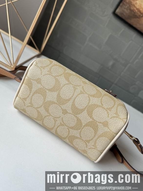 Coach Bags CR244 16.5X11X9cm JH