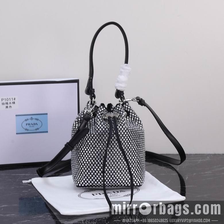 Prada Bags 1011 16X21X10cm XM 4colour
