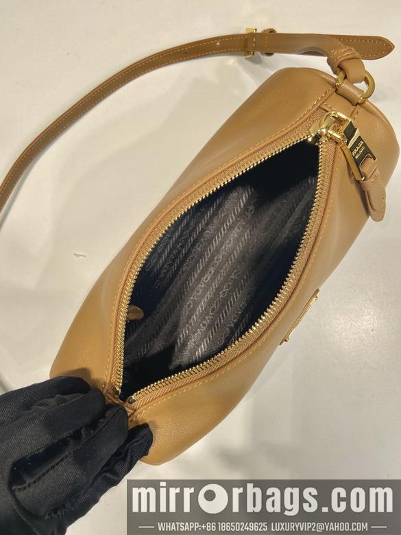 Prada Bags Prada 1BC239 22x9x7.5cm AP