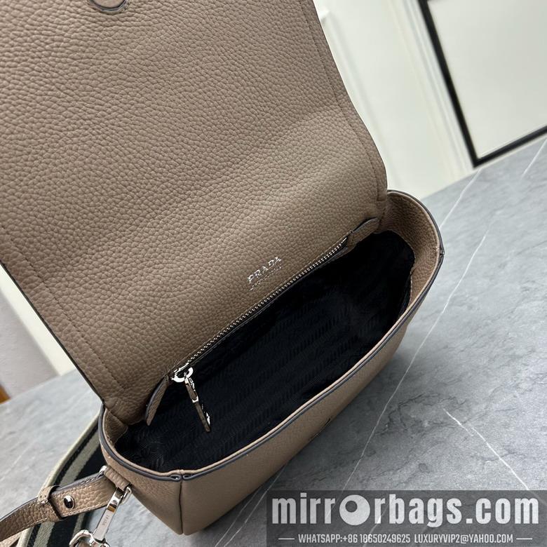 Prada Bags Prada 1BD314 23x18x9cm ss1
