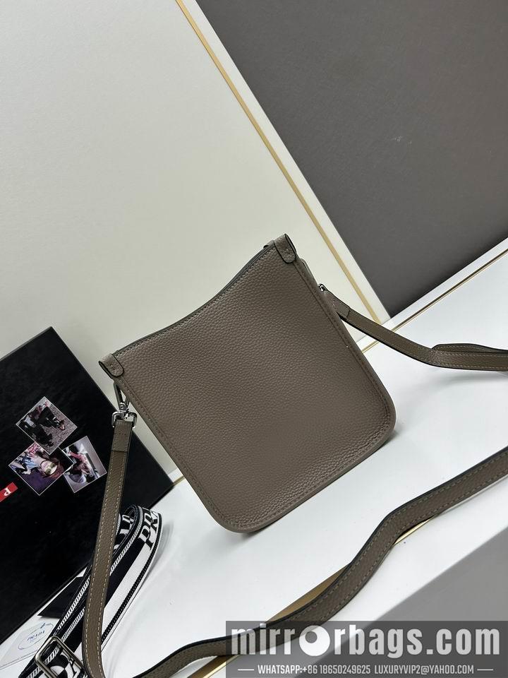 Prada Bags Prada 1BC073 20x19x6cm jj1
