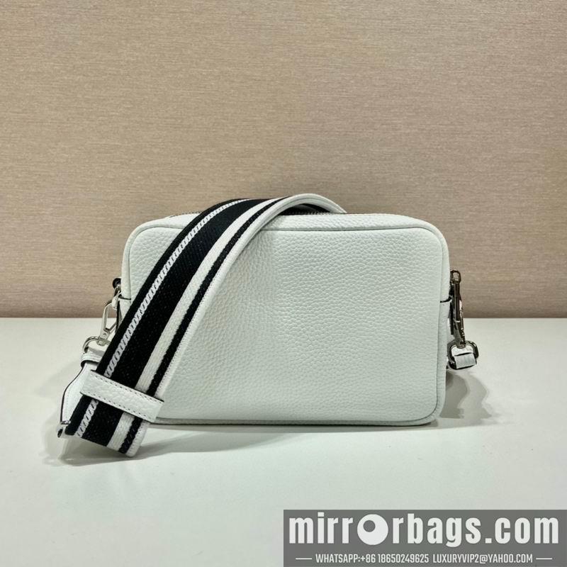 Prada Bags 1BD082 22X14X8cm Ap