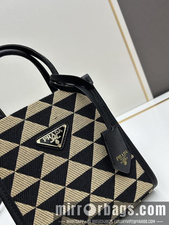 Prada Bags Prada 23140 17x18x6cm jj1
