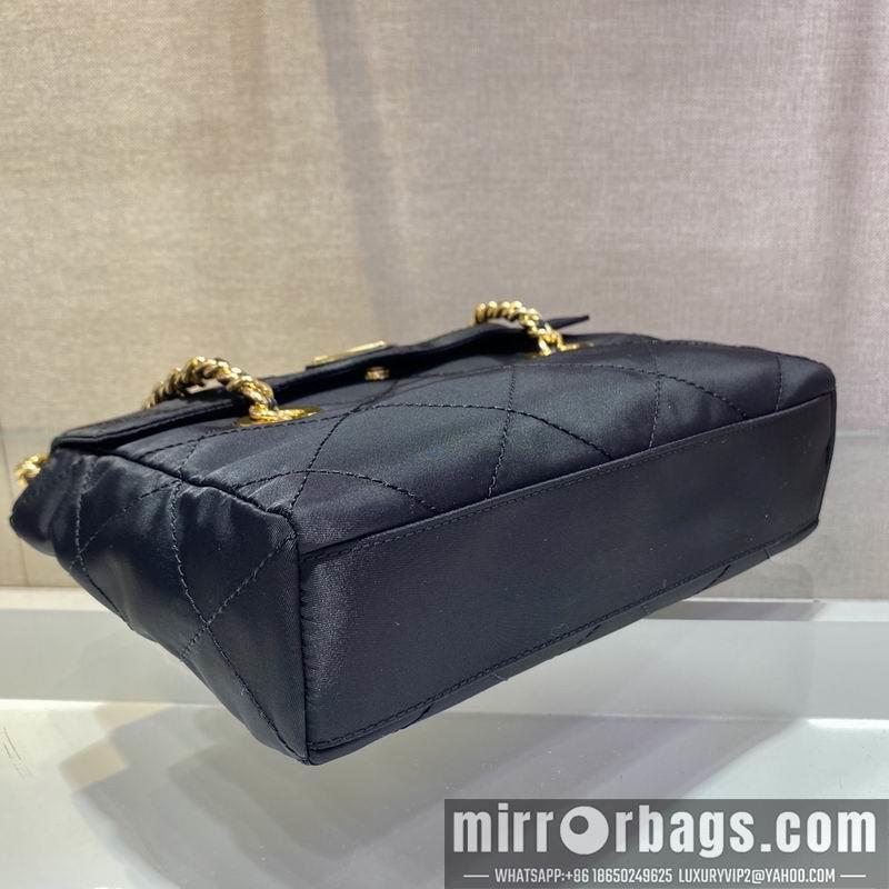 Prada Bags Vintage 1BD625 22x19x5cm ap 17