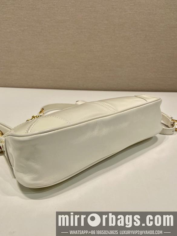Prada Bags Prada 1BC221 26x11.5x6cm AP