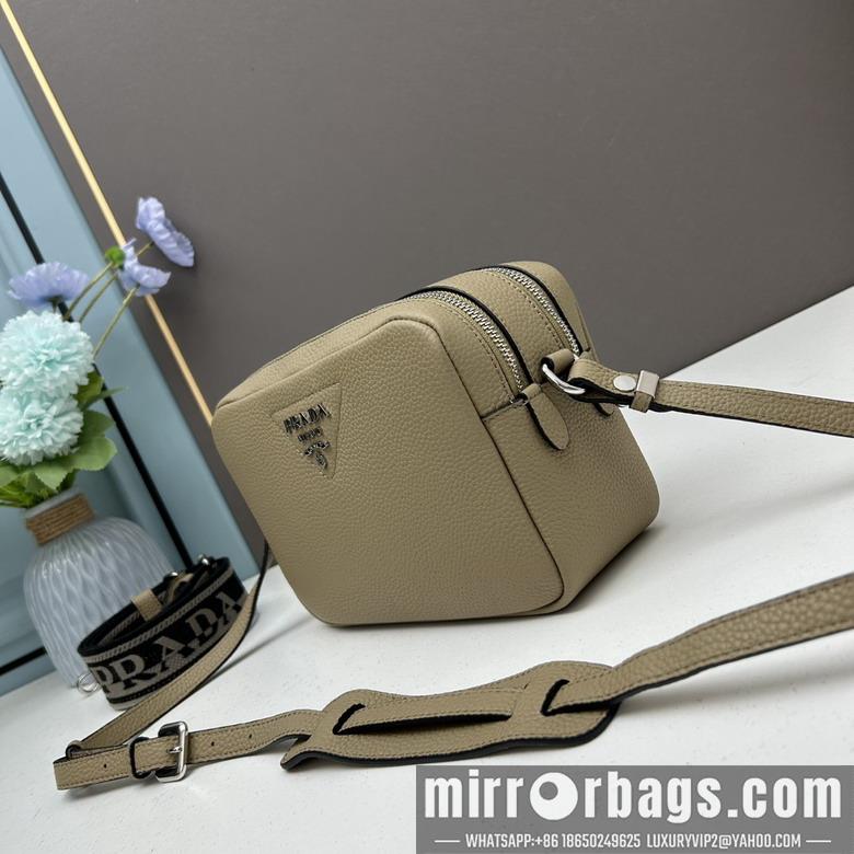 Prada Bags Prada 1BH082 22x14x8cm ss1