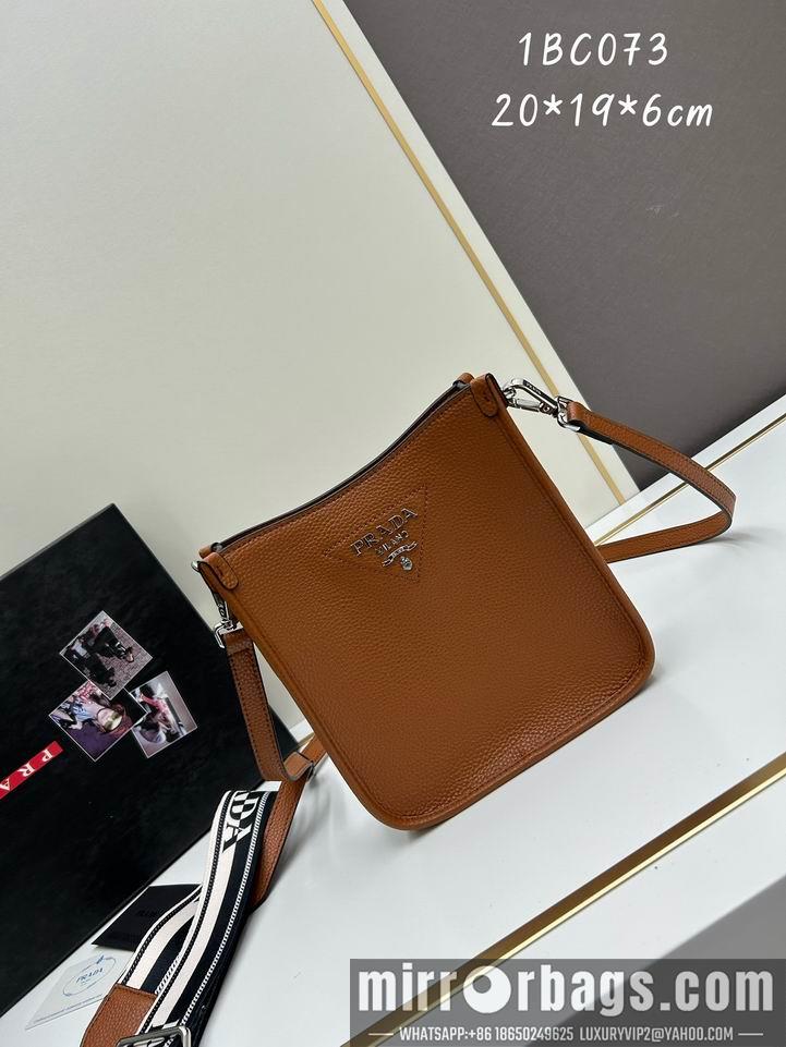 Prada Bags Prada 1BC073 20x19x6cm jj3