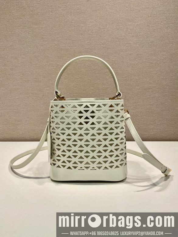 Prada Bags Prada 1BA217 17x18x10.5cm AP1