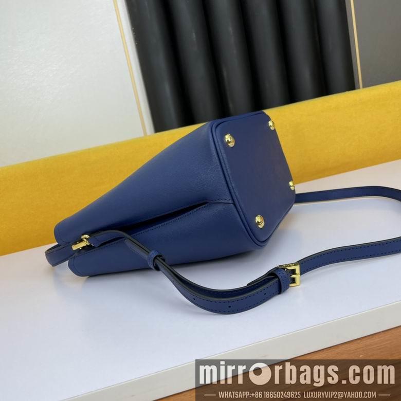 Prada Bags WW1BA213蓝 23X13X22