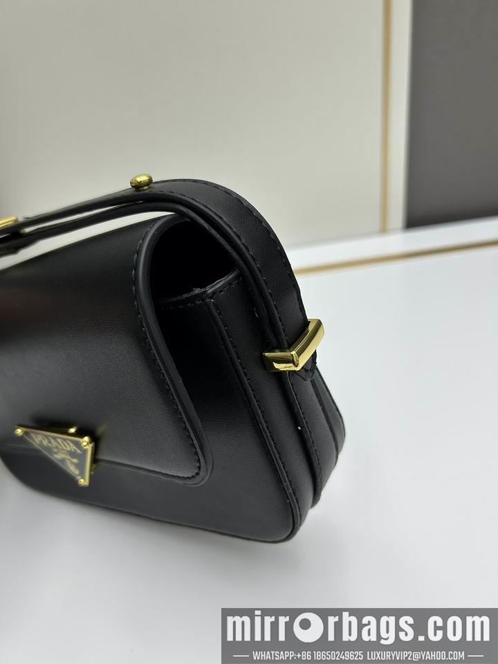 Prada Bags Prada 813 21.5x13x5cm jj