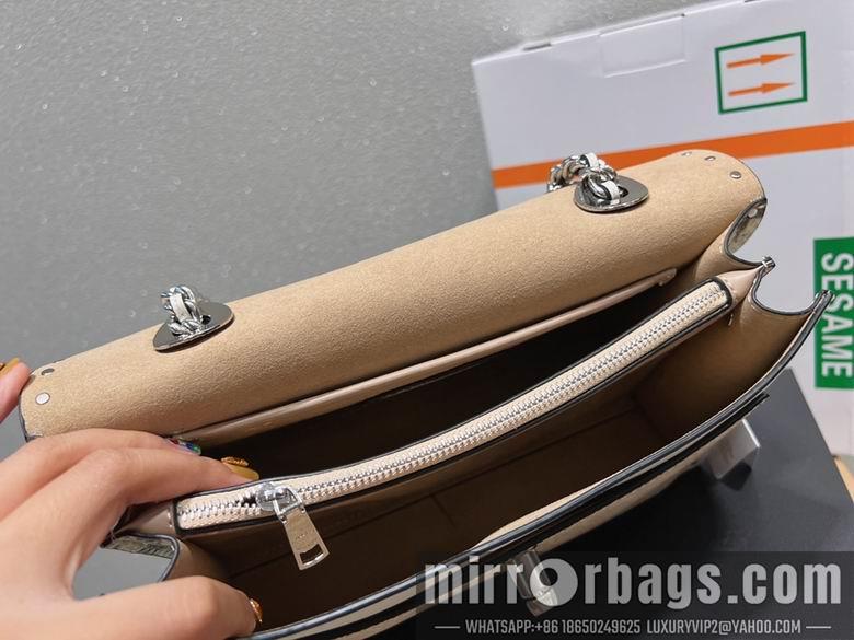 Coach Bags Parker 26x15cm CN1