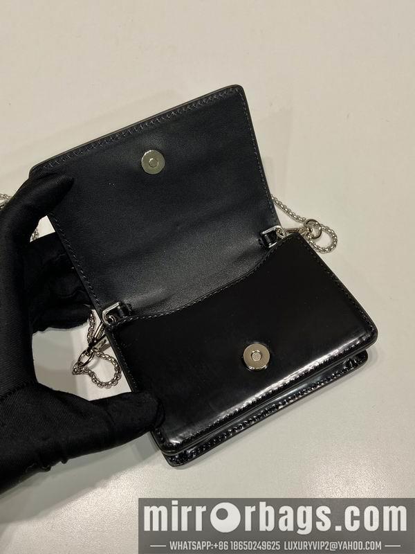 Prada Bags Prada 1MR024亮面11.5x8cm AP
