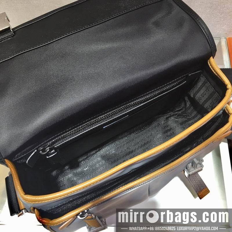 Prada Bags Re-Nylon Saffiano 2VD169B 26x20x10cm ap 23